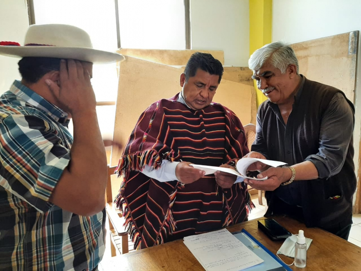 Ministro Juan Santos Cruz se reunió con organizaciones sociales del departamento de Chuquisaca para la coordinación de obras